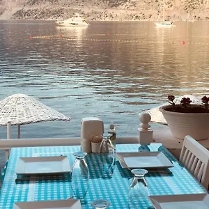 Kiyi , Selimiye (Aegean) Türkiye